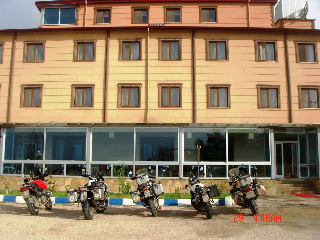 Butik Ertur Hotel Doğubayazıt Esterno foto